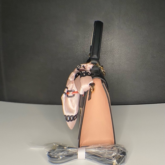 Aldo Hand Bag - Picture 3 of 8